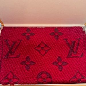Louis Vuitton Scarf